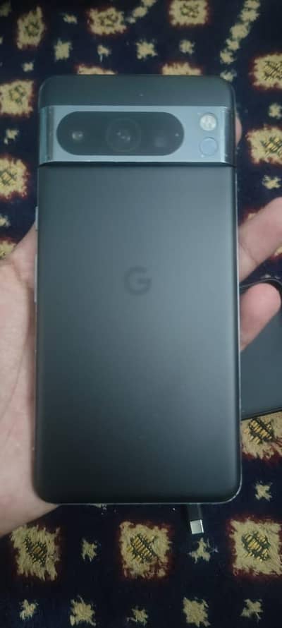 Google Pixel 8 Pro