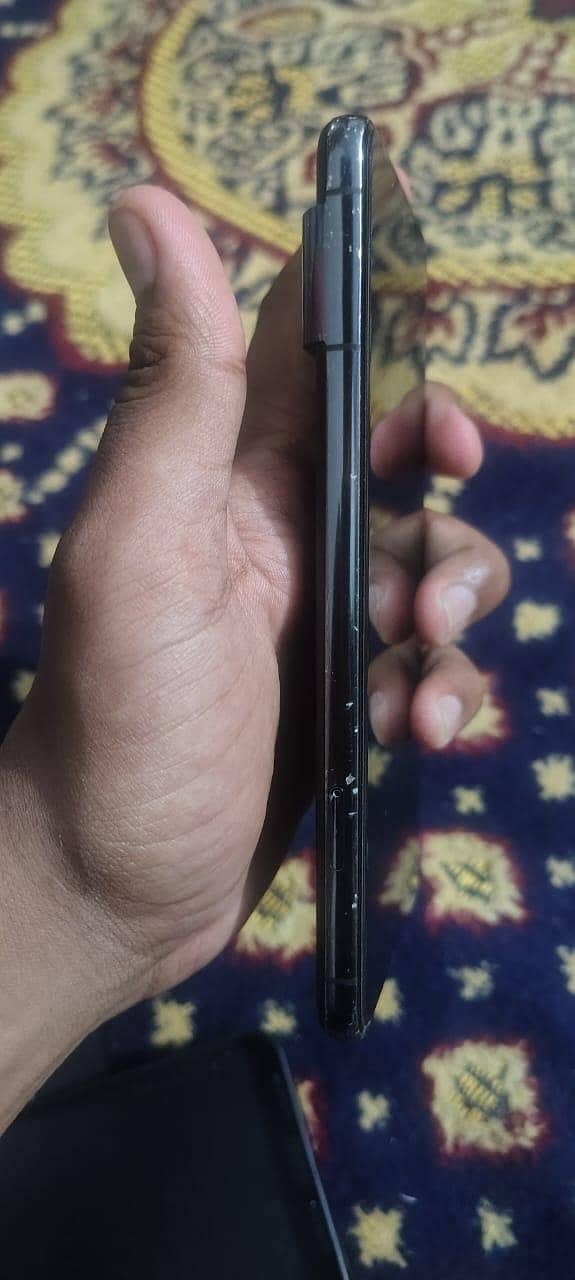 Google Pixel 8 Pro 3
