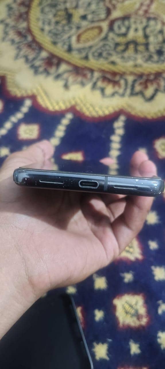 Google Pixel 8 Pro 4