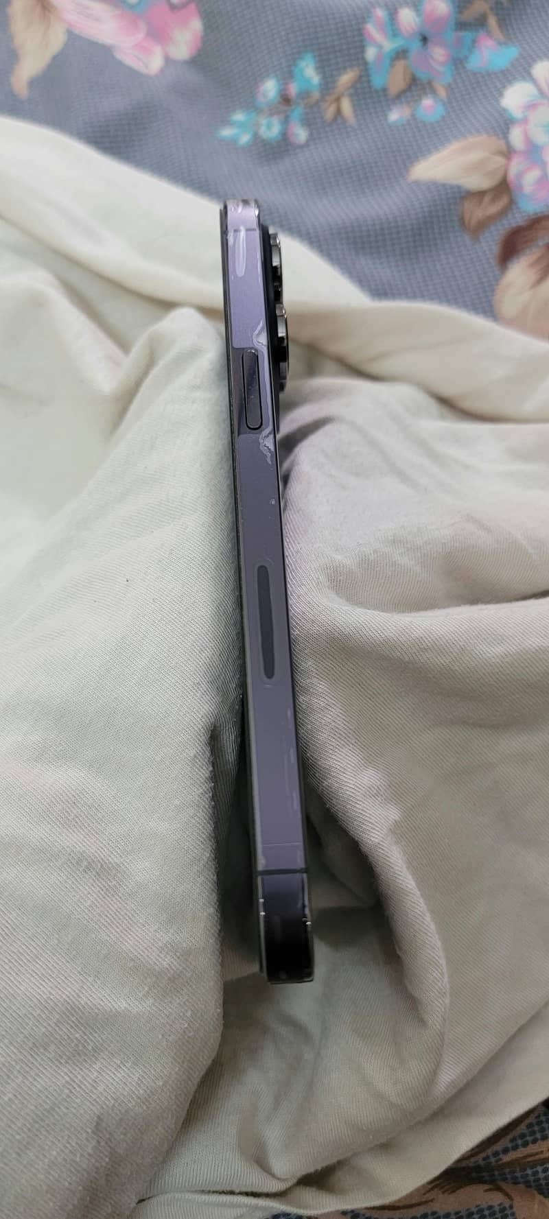 Apple iPhone 14 Pro Max 2