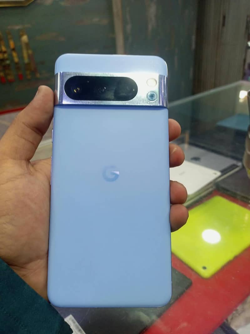 Google pixel 8pro 1