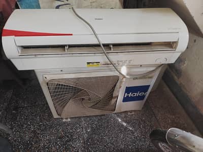 HAIER AIR CONDITIONER