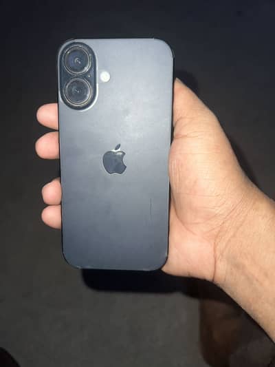 Iphone 16 black colour 10/10