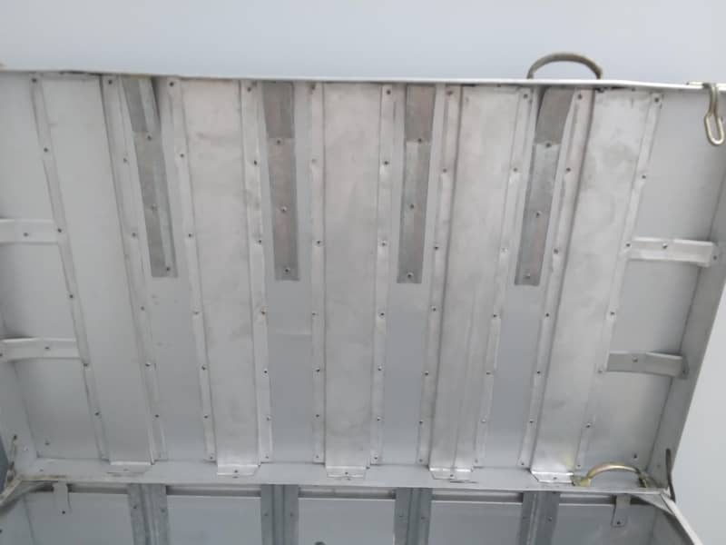 storage trunk 4