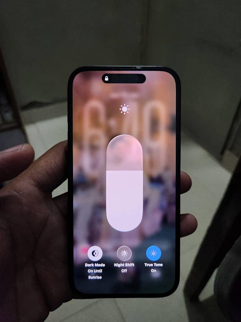Apple iPhone 15 7