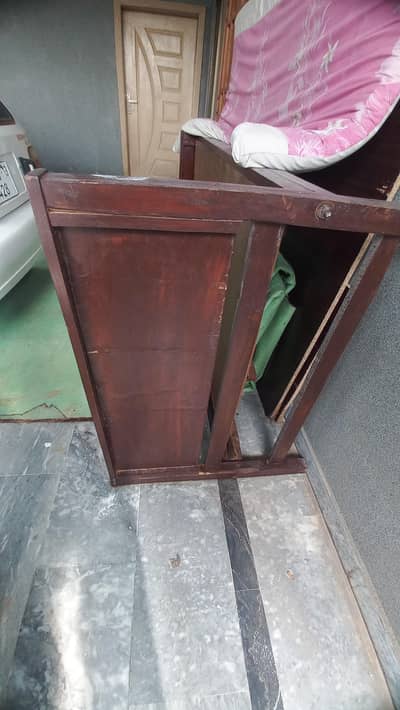 1 single bed for sale