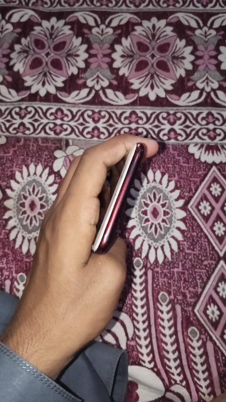 Apple iPhone 7 Plus 2