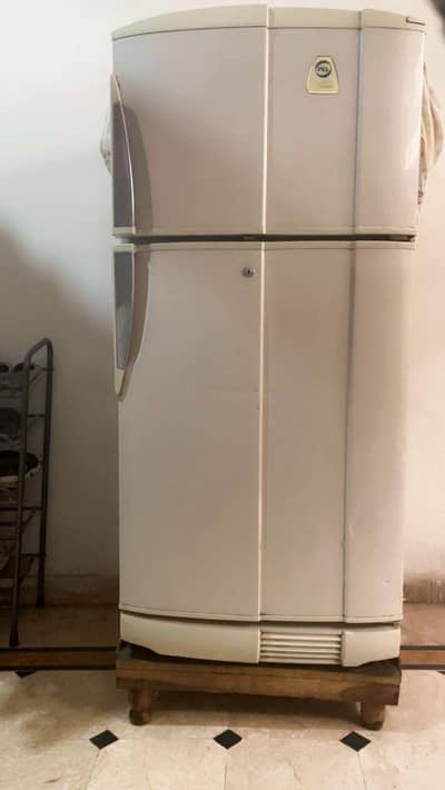 Refrigerator for sale