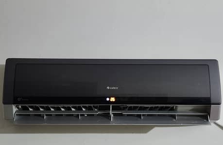 Gree 1.5 ton G10 Inverter Ac - Heat & Cool - Excellent Condition