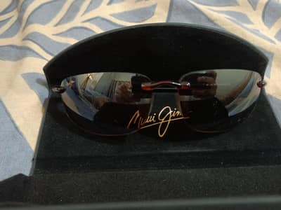 Maui Jim Premium Sunglasses – Original with Case