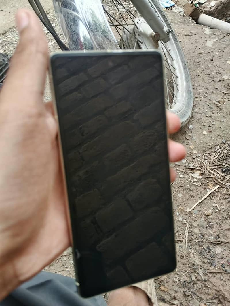 Google Pixel 7 4