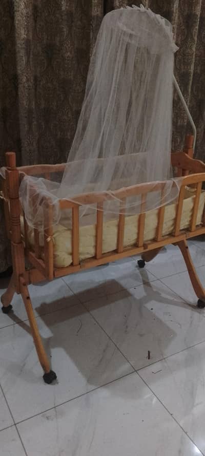 Baby Cot Bed Jhoola very less used