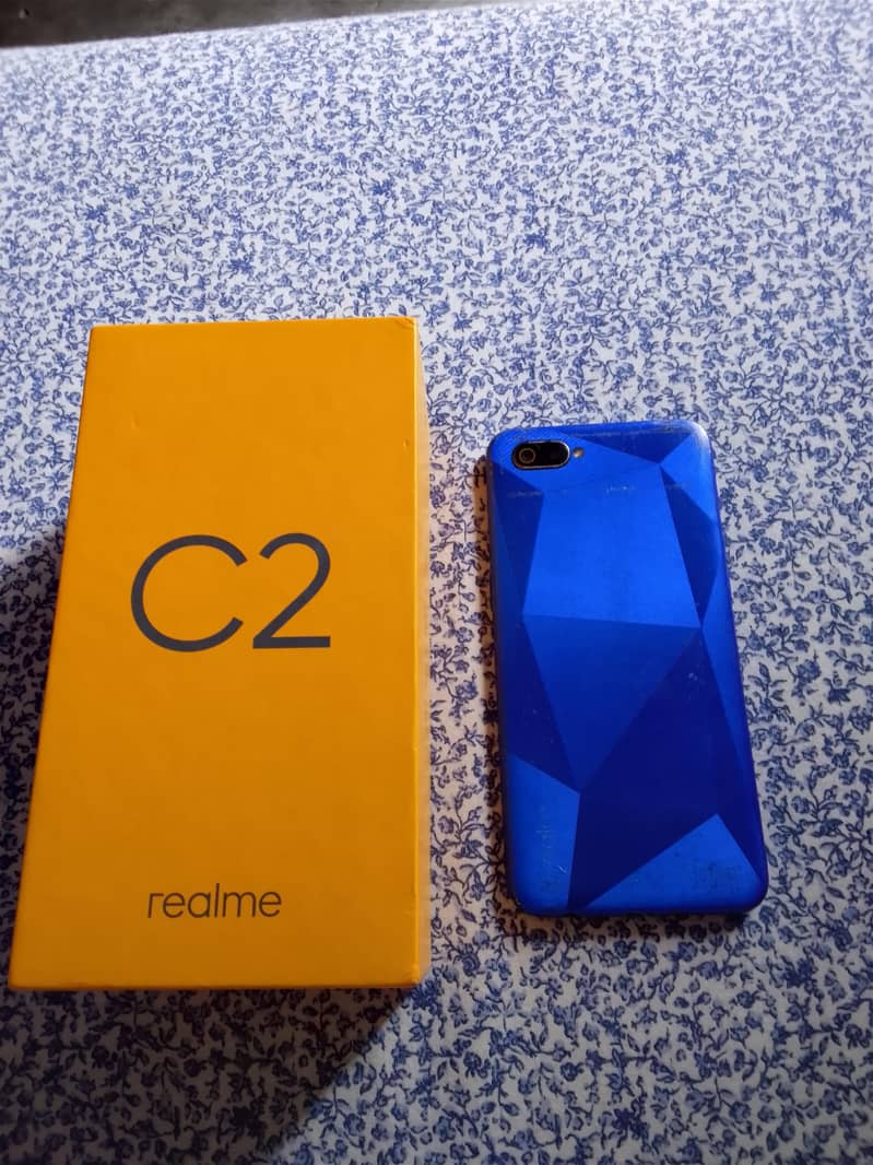 Realme C2 8