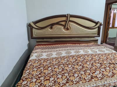 king size bed