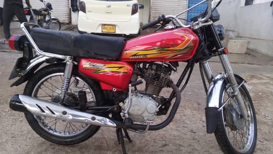 UNITED 125