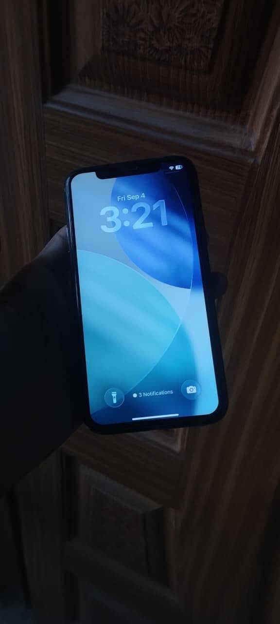 Apple iPhone 11 Pro 1