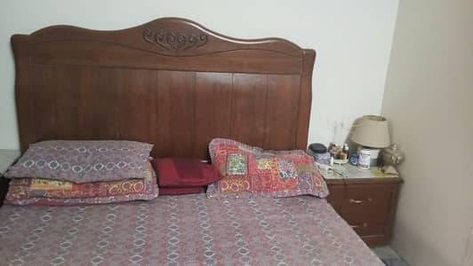 Shisham & Patex Wooden Bedroom Set – Bed + Almari + Side Tables