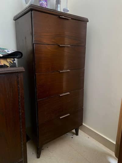 Pure Wooden spacious 5 drawers chester