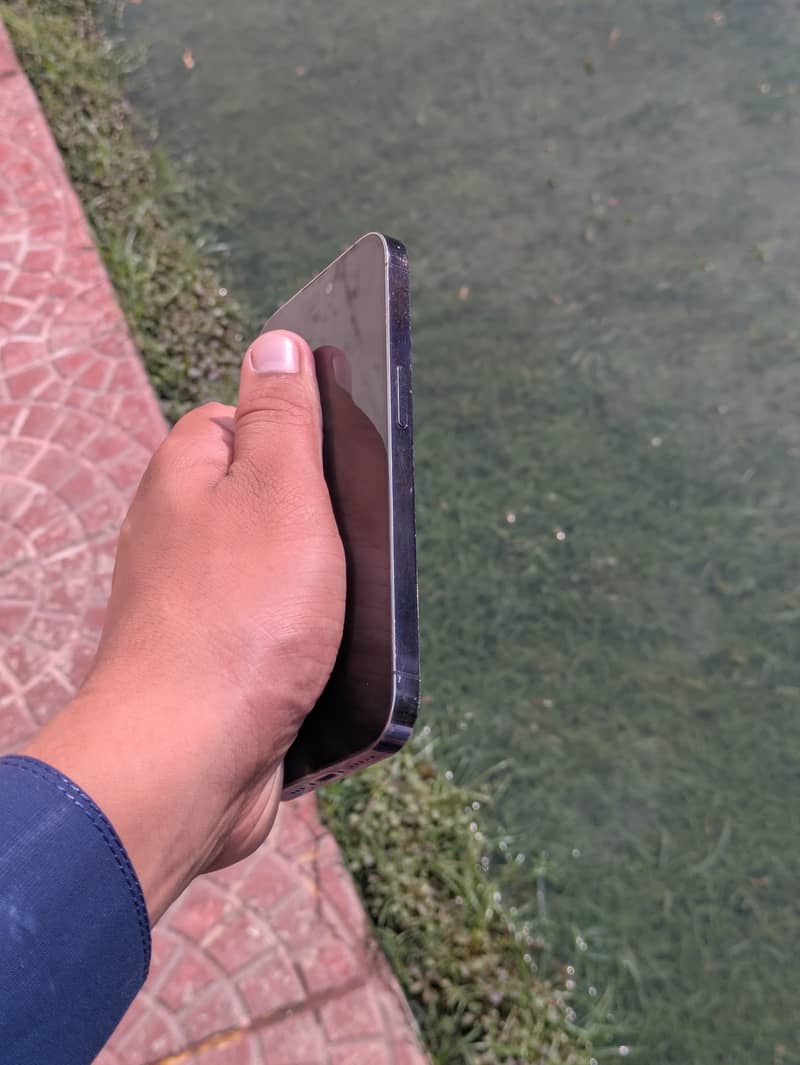 Apple iPhone 14 Pro 5