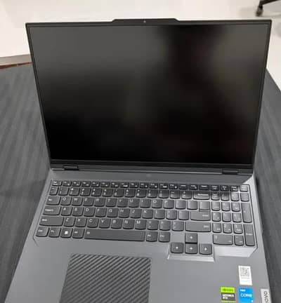 Lenovo Legion 5i Laptop RTX 5060 10x10