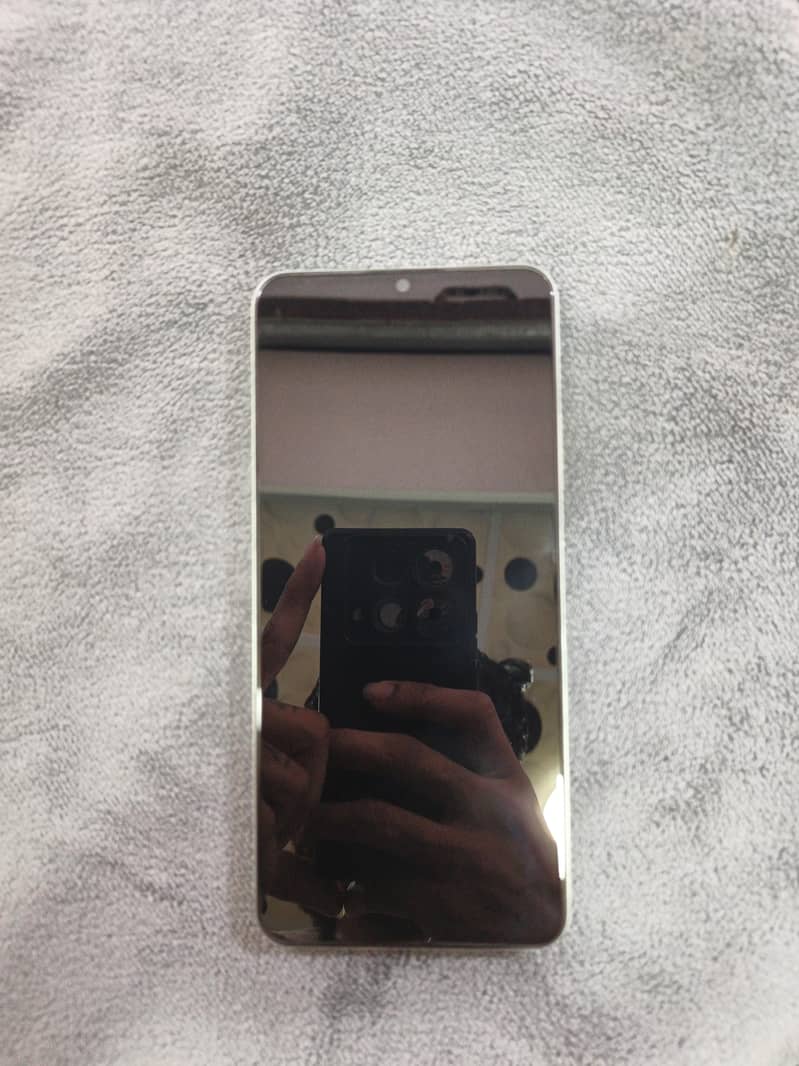 Realme Note 60x 2