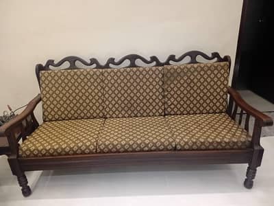 Sofa Set 3 /1 /1 100 percent Orignal wood Solid