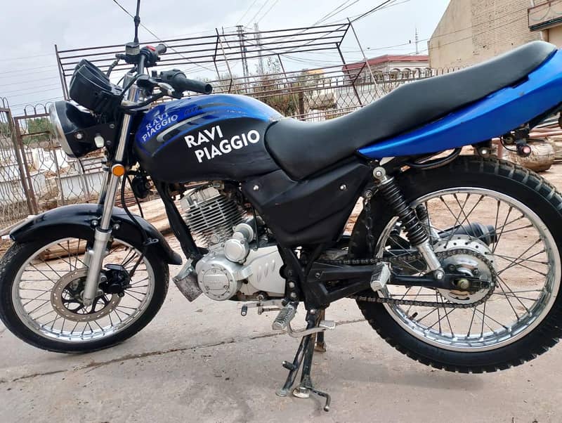 Ravi piaggio 8
