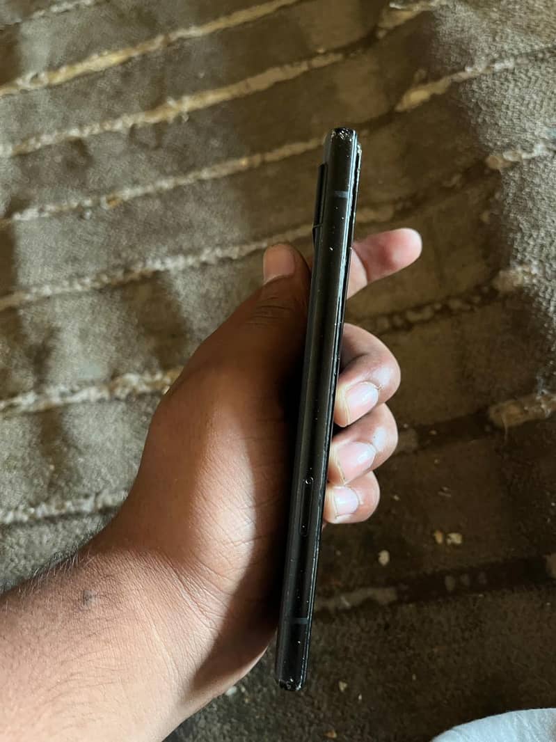 Google Pixel 6a 5
