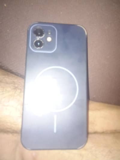 Apple iPhone 12