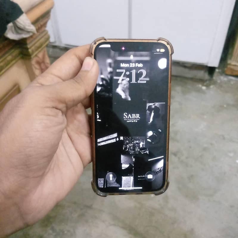 Apple iPhone 12 mini 1