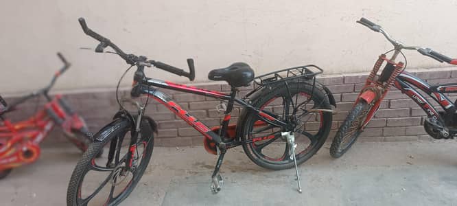 Used Plus Black & Red Sports Bike with Front Suspension & Carrier