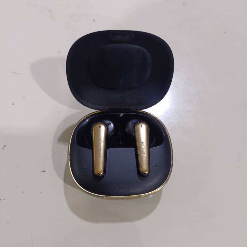 Ronin Eclipse Earbuds — Software Based | ANC + Transparency 0