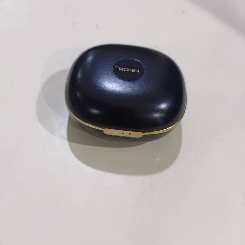 Ronin Eclipse Earbuds — Software Based | ANC + Transparency 2