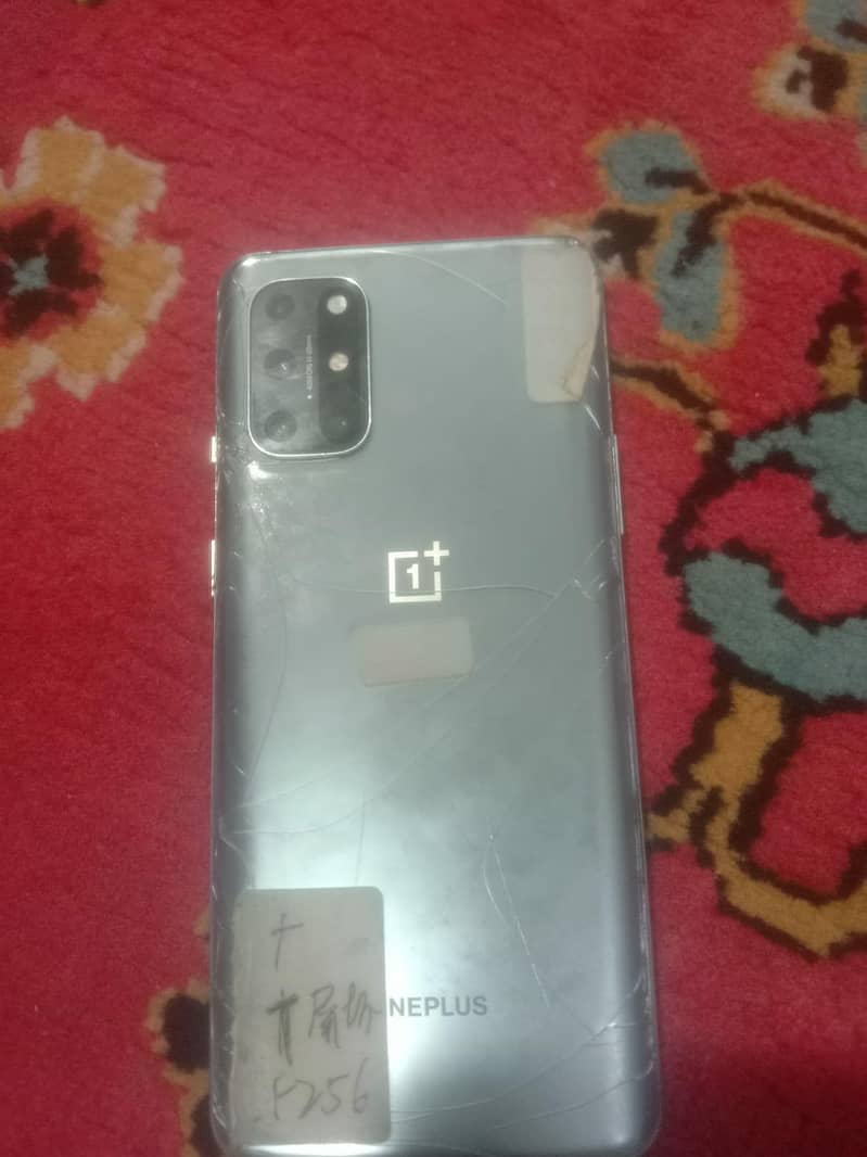 One Plus 8T 1