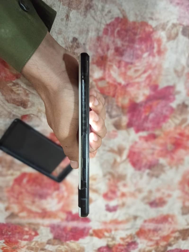 Google Pixel 6a 3