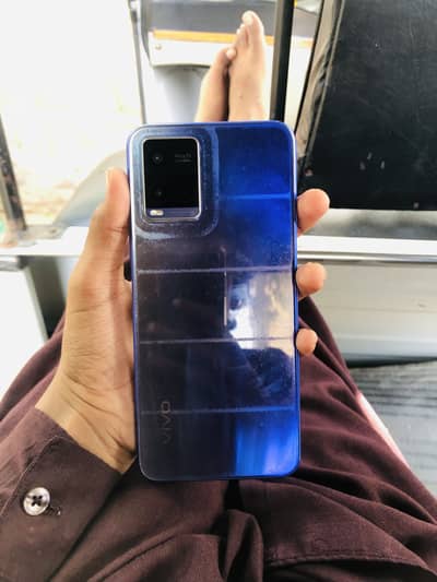Vivo Y21
