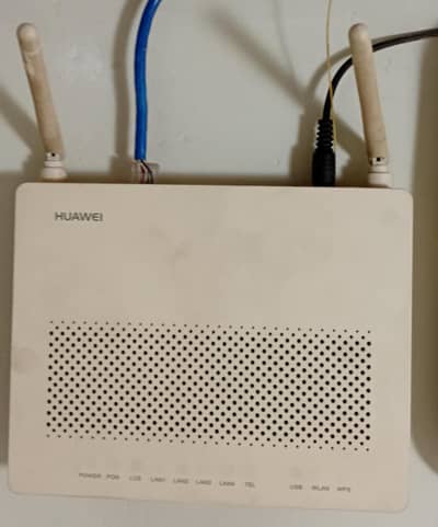 Huawei EchoLife HG8546M GPON terminal