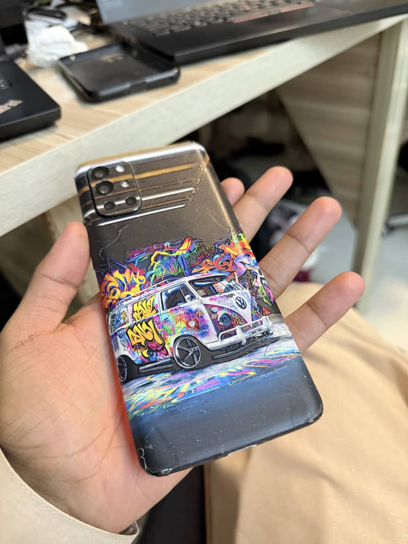 One Plus 9R 3