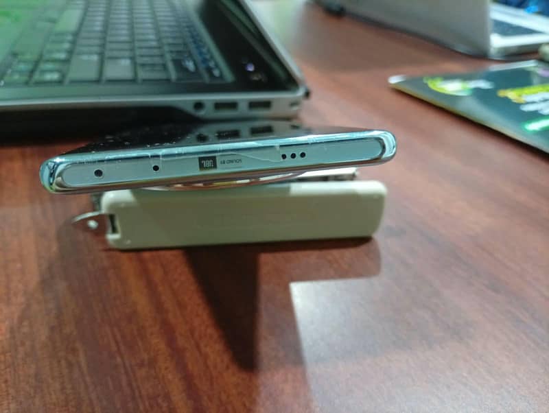 Infinix Zero 40 5