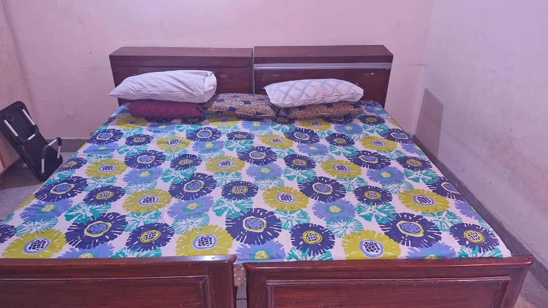 2 Single Bed 3