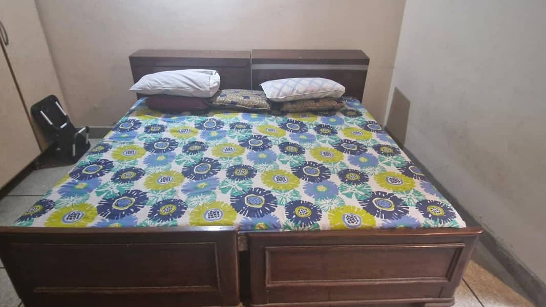 2 Single Bed 4