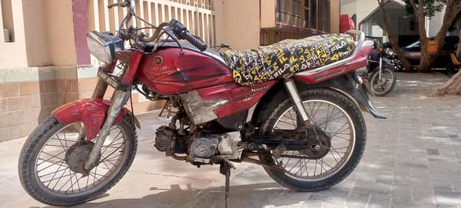 Yamaha 100