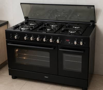 Oven in used condition but work properly