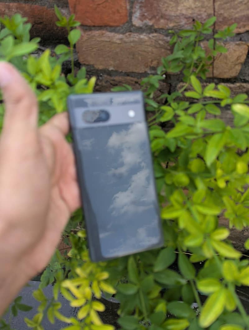 Google Pixel 7a 1