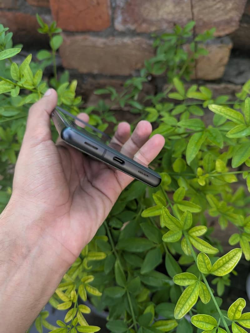 Google Pixel 7a 4