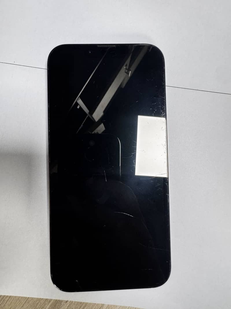 Apple iPhone 13 Pro 0