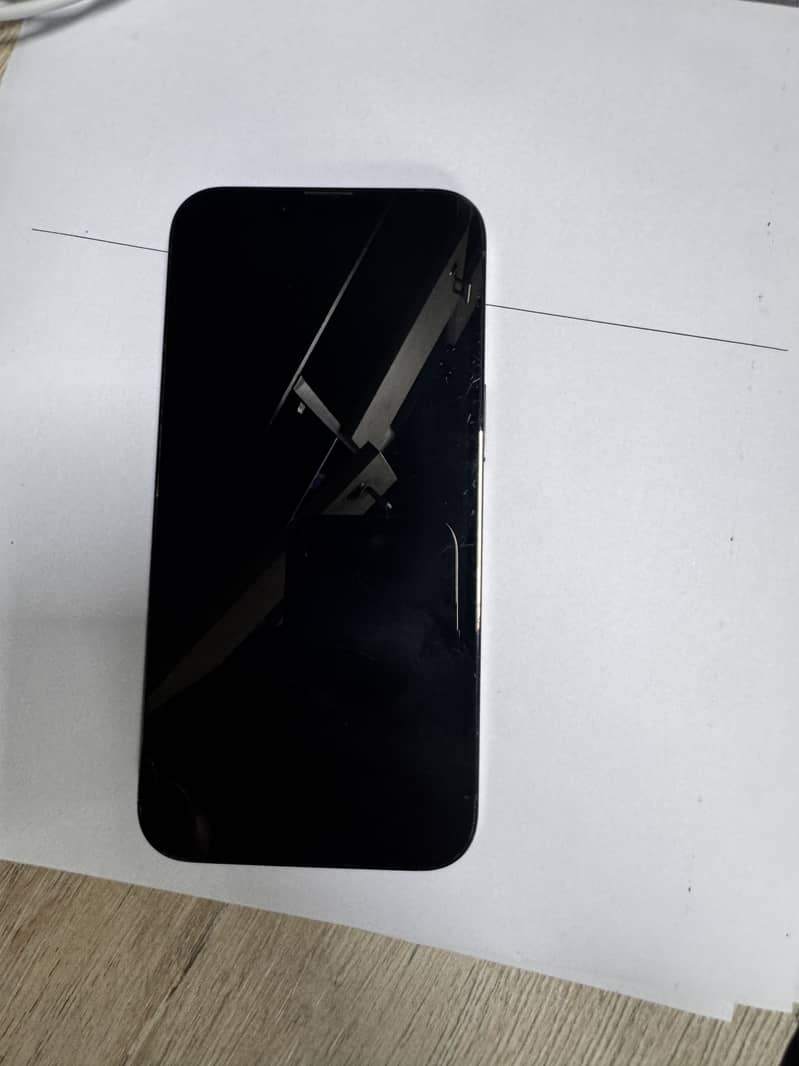 Apple iPhone 13 Pro 3