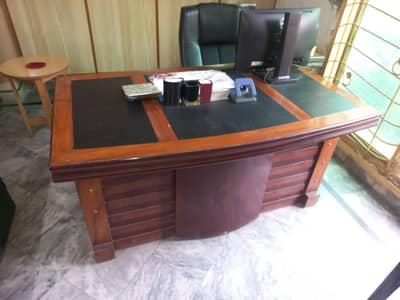 office boss table for sale