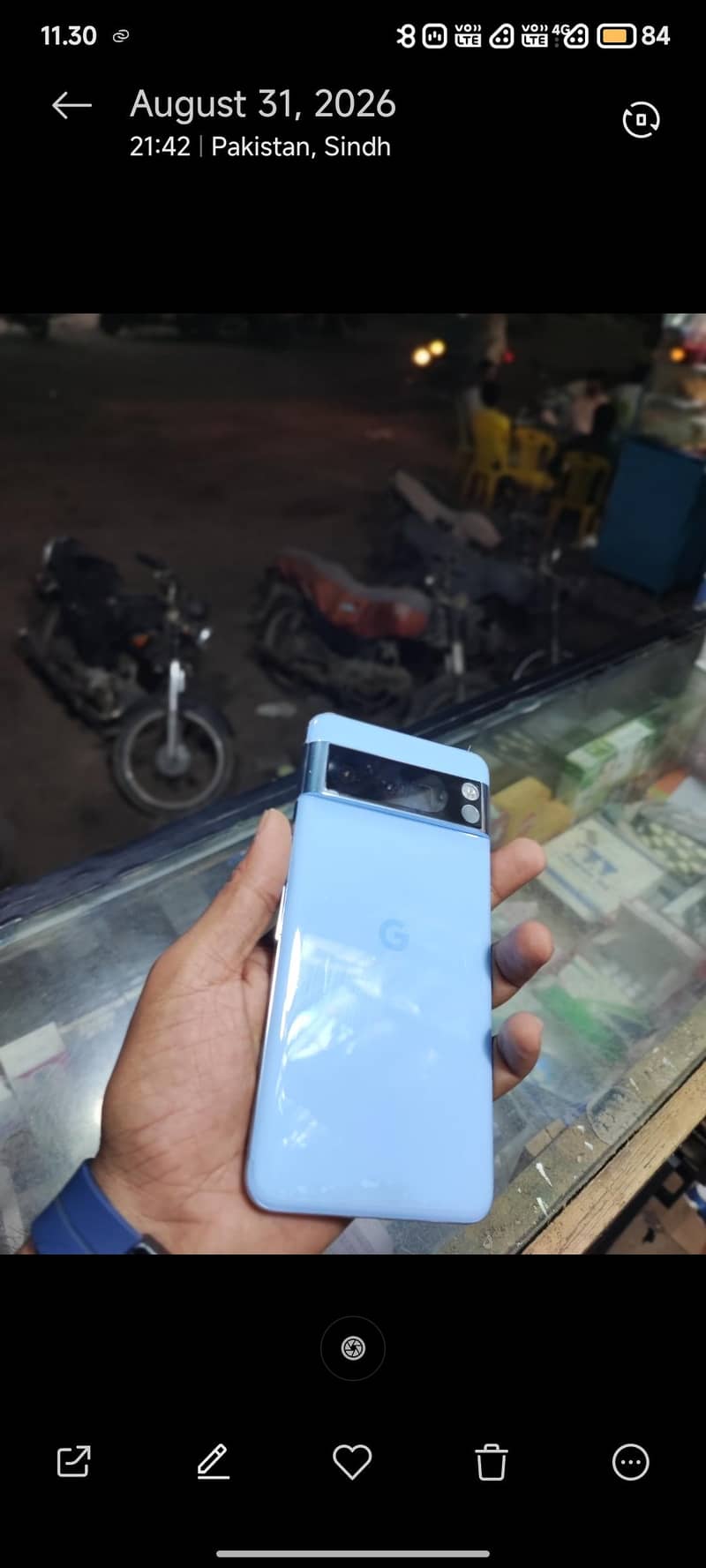 Google pixel 8 pro 3