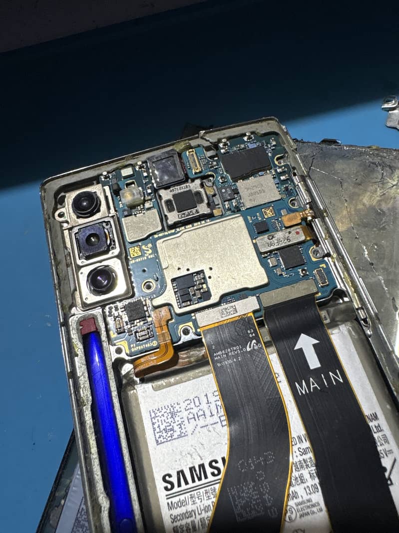 Samsung Mobile Note 10 Plus 1